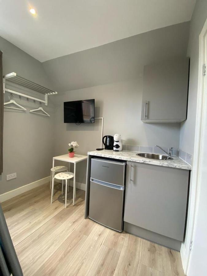 Holloway Suites - Next To Emirates Stadium - Private Bathroom - Shared Kitchen ロンドン エクステリア 写真